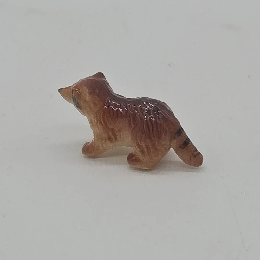 Vintage Lot Miniature Raccoon Hard Plastic Figurines Animal Momma Baby Hong Kong
